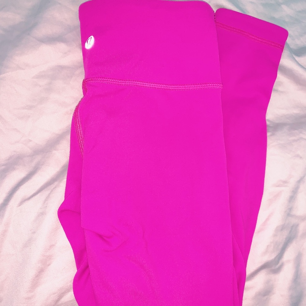pink and black reversible LULU LEMON LEGGINGS